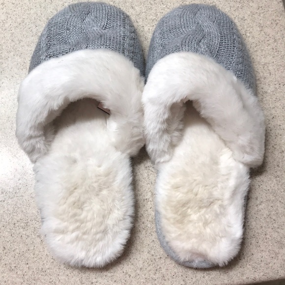 PINK Victoria's Secret Shoes - Victoria Secret slippers